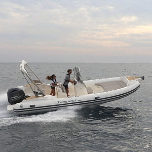 Außenborder-Schlauchboot 1