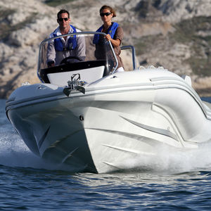 Außenbord-Schlauchboot / Festrumpf / Seitenkonsole / Open