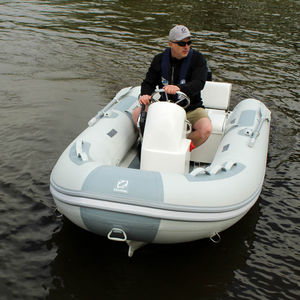 Außenborder-Schlauchboot
