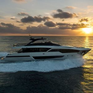 Motoryacht für Kreuzfahrten