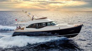 traditionelle Motoryacht 1