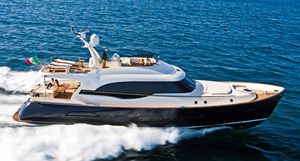 schnelle Motoryacht 1