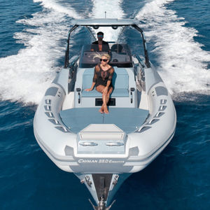 Außenborder-Schlauchboot 1