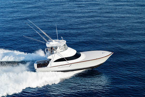 Sportfischer-Motoryacht