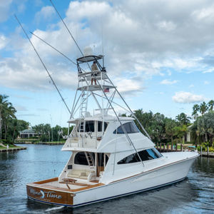 Sportfischer-Motoryacht