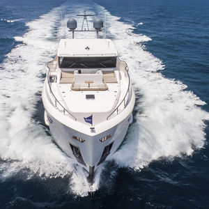 Motoryacht für Kreuzfahrten