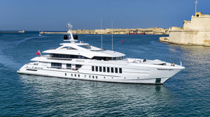 Megayacht für Kreuzfahrten