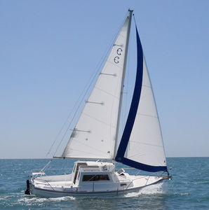 Küstenfahrten-Segelboot 1