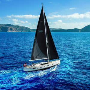 Segelyacht für Kreuzfahrten