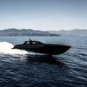 Motoryacht für Kreuzfahrten 1