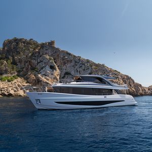 Motoryacht für Kreuzfahrten