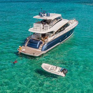 traditionelle Motoryacht