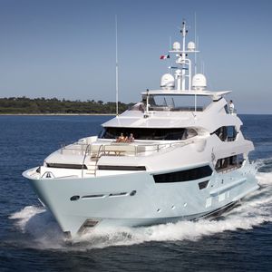 Fahrten-Megayacht