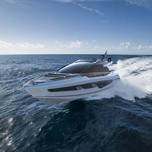 Sport-Motoryacht