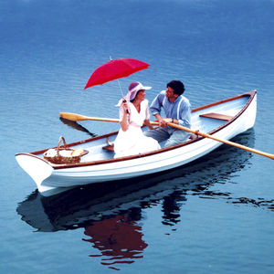 Traditionelles Ruderboot