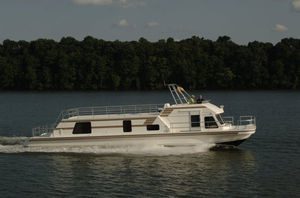 Innenborder-Hausboot 1