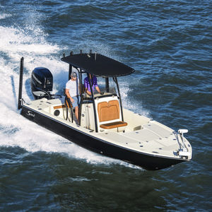 Bay-Boat / Außenbord / Mittelkonsole / Sportfischer / max. 8 Personen
