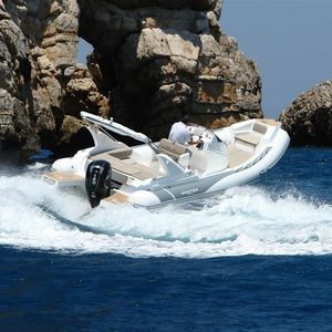Außenborder-Schlauchboot