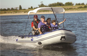 Außenborder-Schlauchboot