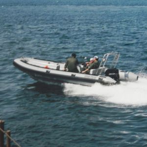 Außenborder-Schlauchboot 1