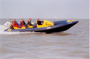 Passagierboot Berufsboot / Außenbord / Festrumpf-Schlauchboot
