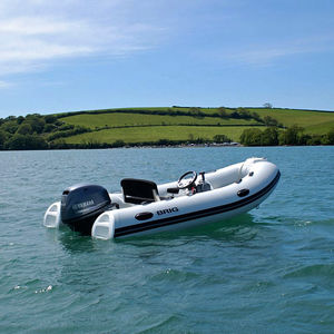 Außenborder-Schlauchboot