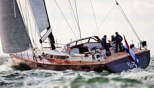 Segelyacht für Fahrten- und Regattasegeln