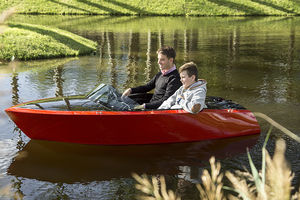 elektrisches offenes Boot / Innenborder / für Freizeitanlagen / max. 2 Personen