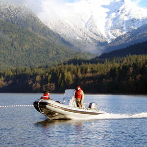 Rettungsboot Berufsschiff