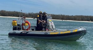 Rettungsboot Berufsschiff