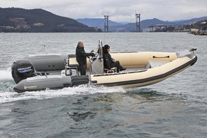 Patrouillenboot Berufsschiff