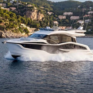 Motoryacht für Kreuzfahrten 1