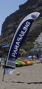 Werbefahne für Parasailing
