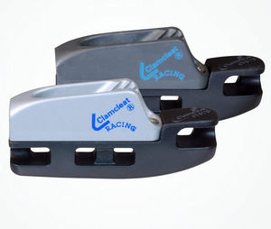 Klemme für Segelboot