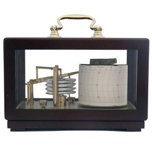 analoger Barograph