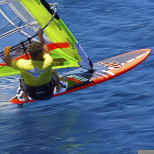 Geschwindigkeits-Windsurfboard 1