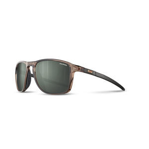 Sonnenbrille mit polarisierenden Gläsern