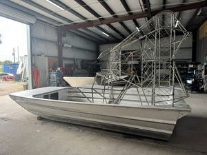 Personentransport-Airboat 1