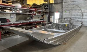 Personentransport-Airboat 1