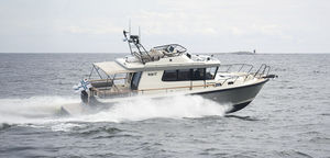Express-Cruiser / Innenborder