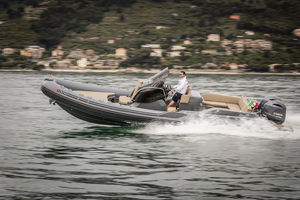 Außenborder-Schlauchboot