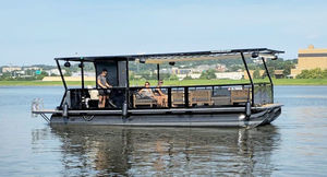 Trimaran-Pontonboot 1