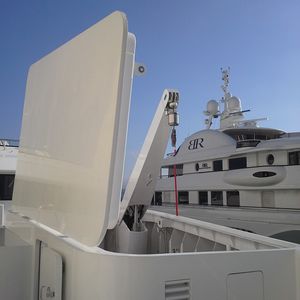 Davit für Yachten / hydraulisch / Teleskop / schwenkbar