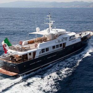 Luxus-Superyacht / für Kreuzfahrten 1