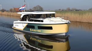 Express Cruiser / Diesel