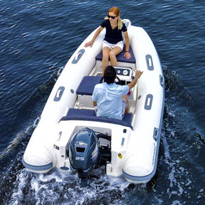 Außenborder-Schlauchboot