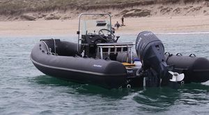 Außenborder-Schlauchboot 1
