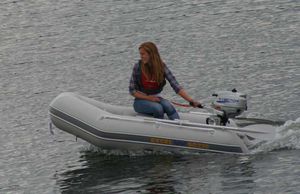 Außenbord-Schlauchboot / max. 2 Personen / mit aufblasbarem Kiel