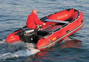 Außenborder-Schlauchboot 1