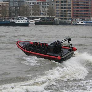 Tourismusboot Berufsschiff 1